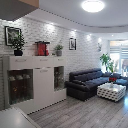 Apartament Rodzinny Z Ogrodkiem W Centrum Gizycka Giżycko Zewnętrze zdjęcie
